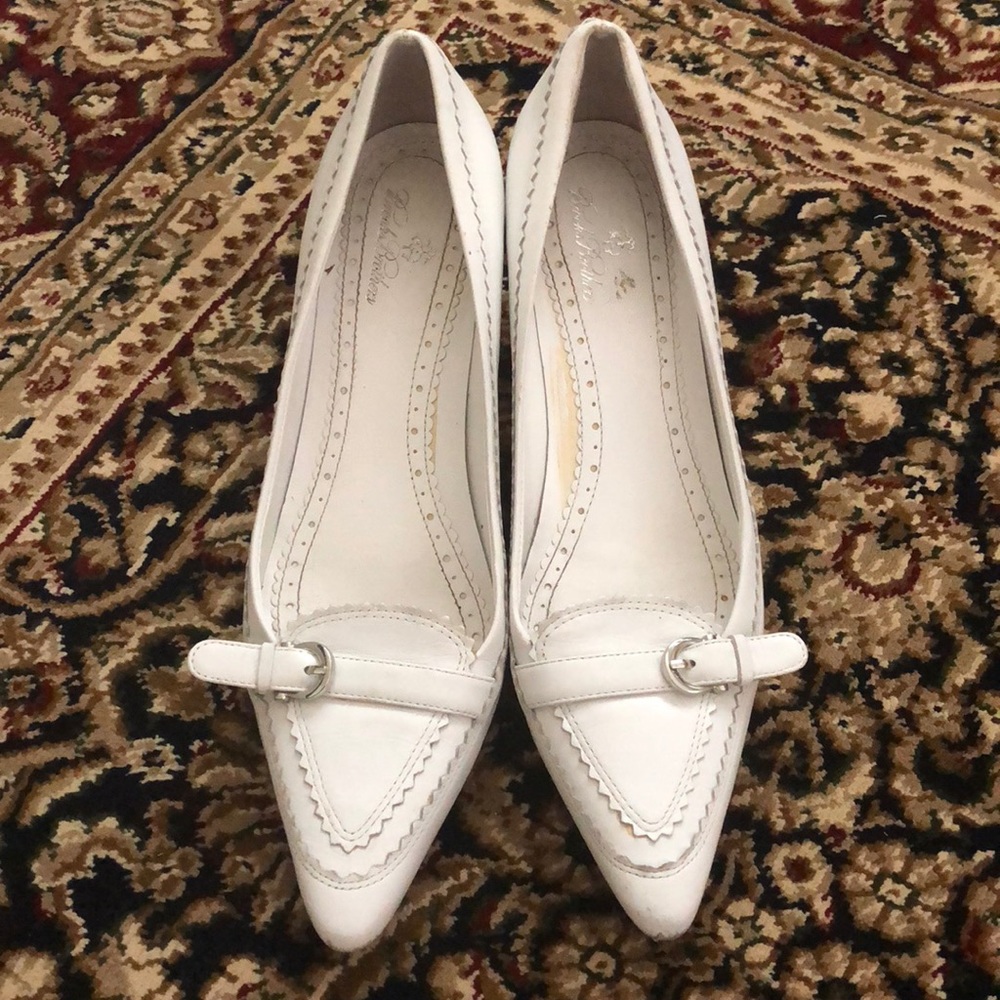 Shoe